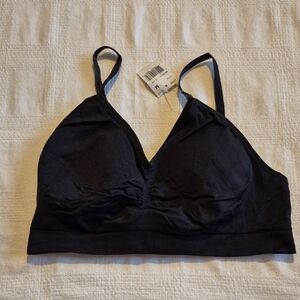 Motherhood Maternity size Medium Black breastfeeding bra, NWT